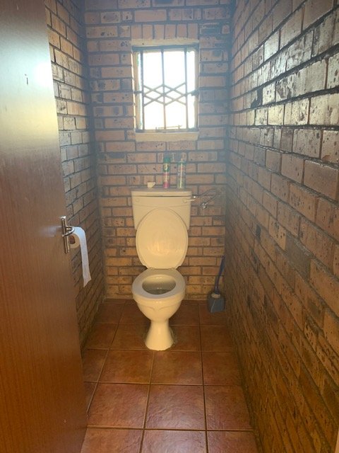 5 Bedroom Property for Sale in Kuruman Northern Cape